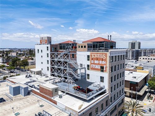 7e-100 W 5th St, Long Beach, CA, 90802-2335 | Card Image