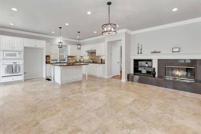 132 Spring Vly, House other with 3 bedrooms, 3 bathrooms and 2 parking in Irvine CA | Image 7
