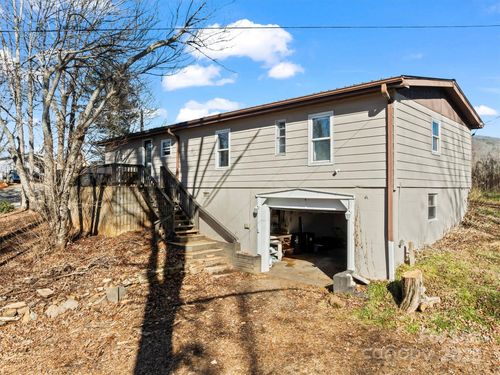 55 Katydid Ln, Franklin, NC, 28734-6121 | Card Image