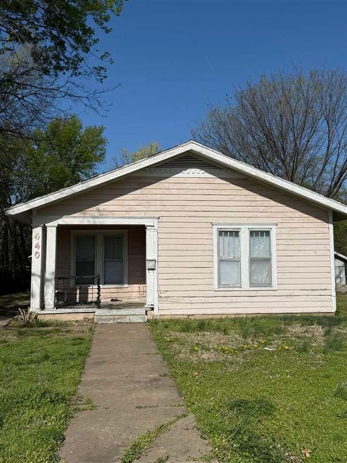 440 S Oak St, Ponca City, OK, 74601-6003 | Card Image