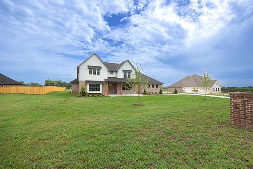 2920 Edgefield Ln, Norman, OK, 73072-5084 | Card Image