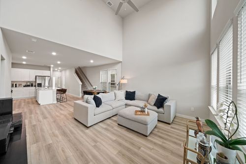 4803 Grandiose Dr, McKinney, TX, 75071-4394 | Card Image