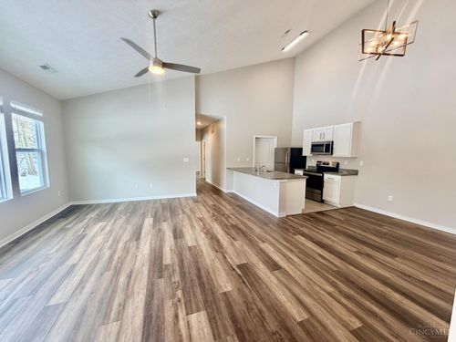 732 Pheasant Run Dr, Lebanon, OH, 45036-3413 | Card Image