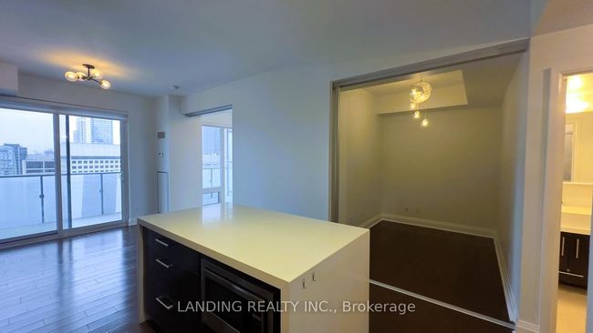 2608 - 65 St Mary St, Condo with 2 bedrooms, 1 bathrooms and null parking in Toronto ON | Image 12