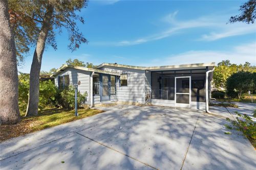 725 Camelia Ct, LADY LAKE, FL, 32159-2182 | Card Image