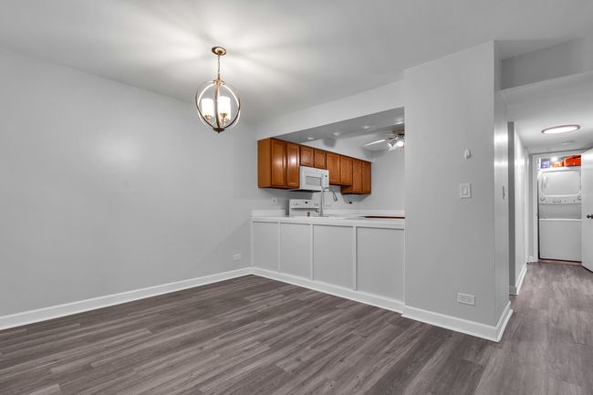 APT-1B - 4418 Euclid Ave, Condo with 2 bedrooms, 2 bathrooms and 2 parking in Rolling Meadows IL | Image 9