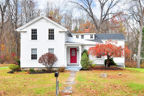 31 Main St, Northfield, CT, 06778-2520 | Card Image