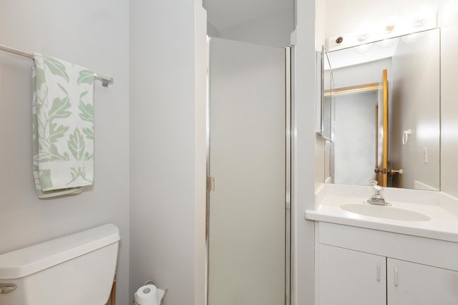 Guest Bath | Image 18