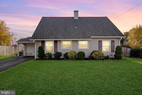 4 Bancroft Ln, Willingboro, NJ, 08046-3902 | Card Image