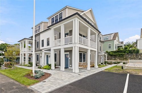 1c-67 Queen St, East Greenwich, RI, 02818-3739 | Card Image