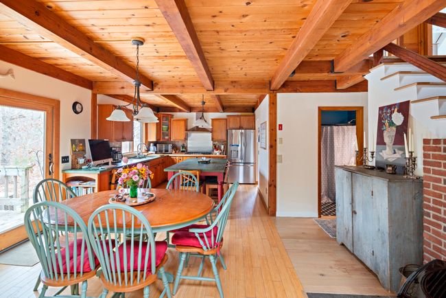 99 Old Purchase Rd, House other with 4 bedrooms, 3 bathrooms and null parking in Edgartown MA | Image 8