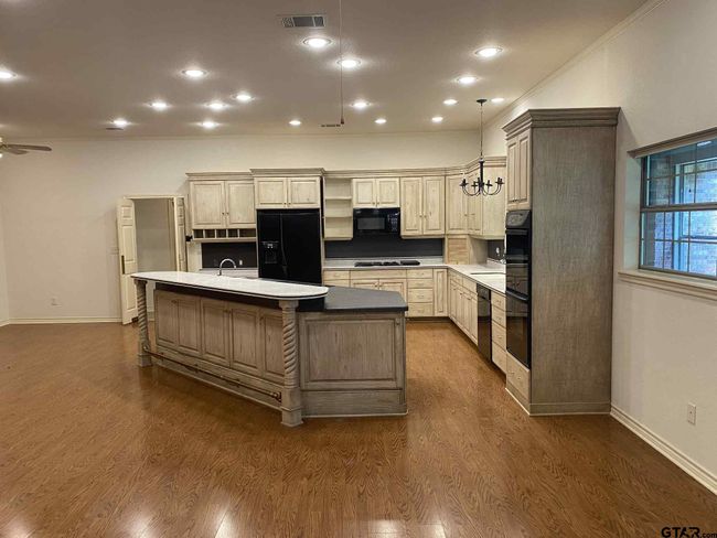 5304 Cedar Creek Dr, House other with 4 bedrooms, 5 bathrooms and null parking in Kemp TX | Image 24