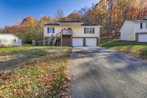 503 Long Ave, Newport, TN, 37821-5111 | Card Image