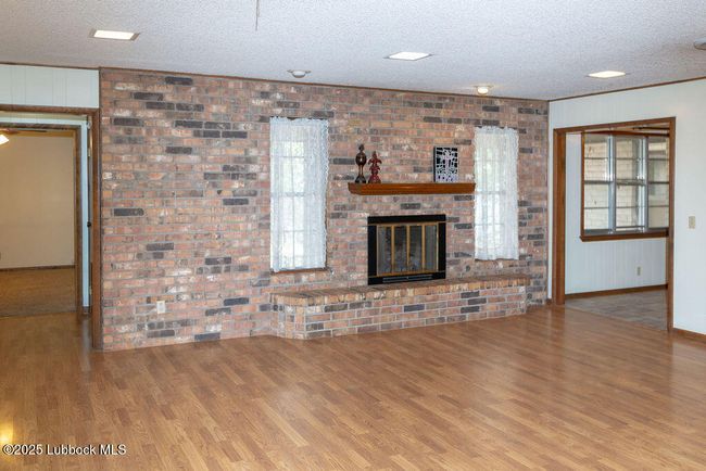 Living Room | Image 5