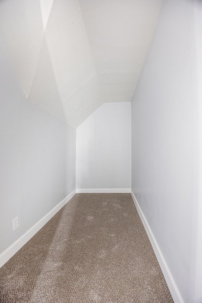 17176 Birwood St, House other with 4 bedrooms, 2 bathrooms and null parking in Detroit MI | Image 18