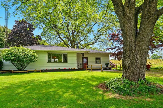 2877 Bessemer Rd, House other with 3 bedrooms, 2 bathrooms and null parking in Coloma MI | Image 14