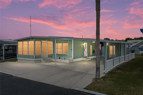 37843 Barcelona Ave, ZEPHYRHILLS, FL, 33541-1302 | Card Image