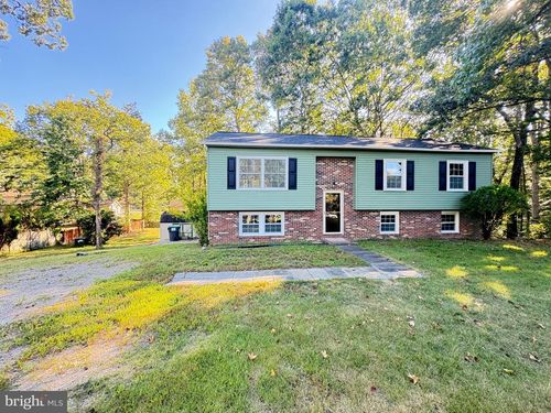 2 Kelly Ct, FREDERICKSBURG, VA, 22407-1469 | Card Image