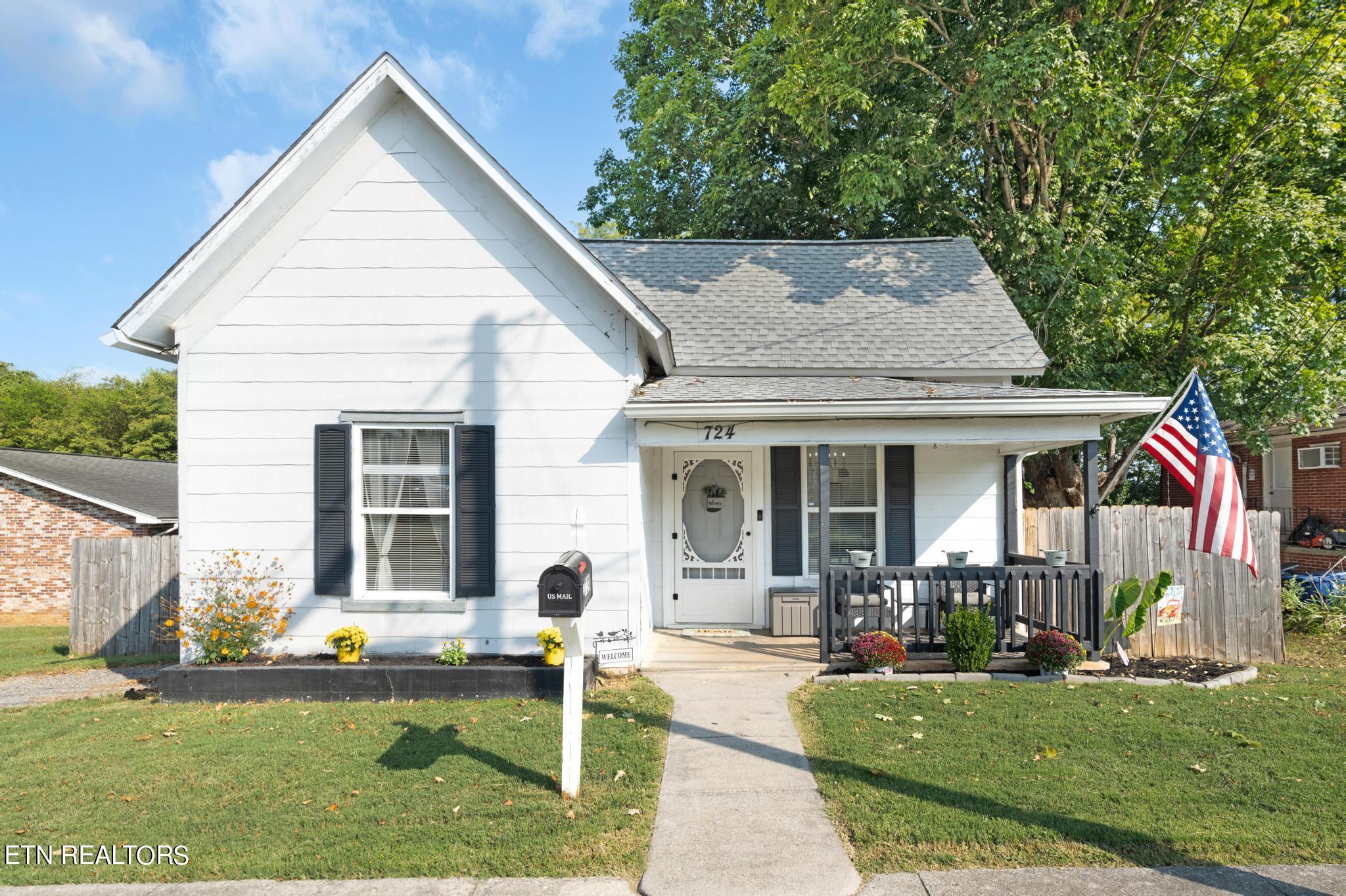 Jefferson St, Jefferson City, TN 37760