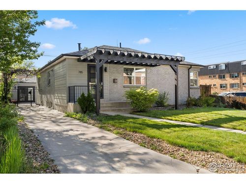785 Dexter St, Denver, CO, 80220-5043 | Card Image