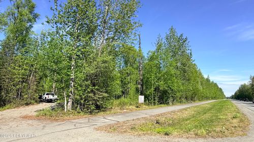 26660 S Talkeetna Spur Rd, Talkeetna, AK, 99676 | Card Image