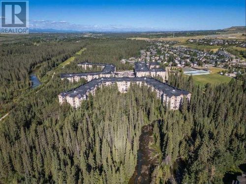210-30 Discovery Ridge Close Sw, Calgary, AB, T3H5X5 | Card Image