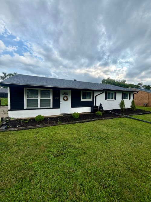 201 Fairwood Dr, Bolingbrook, IL, 60440-2810 | Card Image
