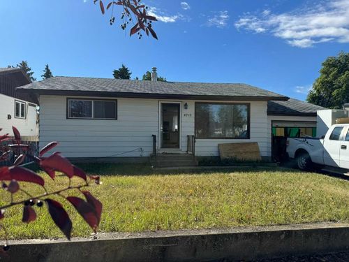 4715 52 Avenue, Grimshaw, AB, T0H1W0 | Card Image