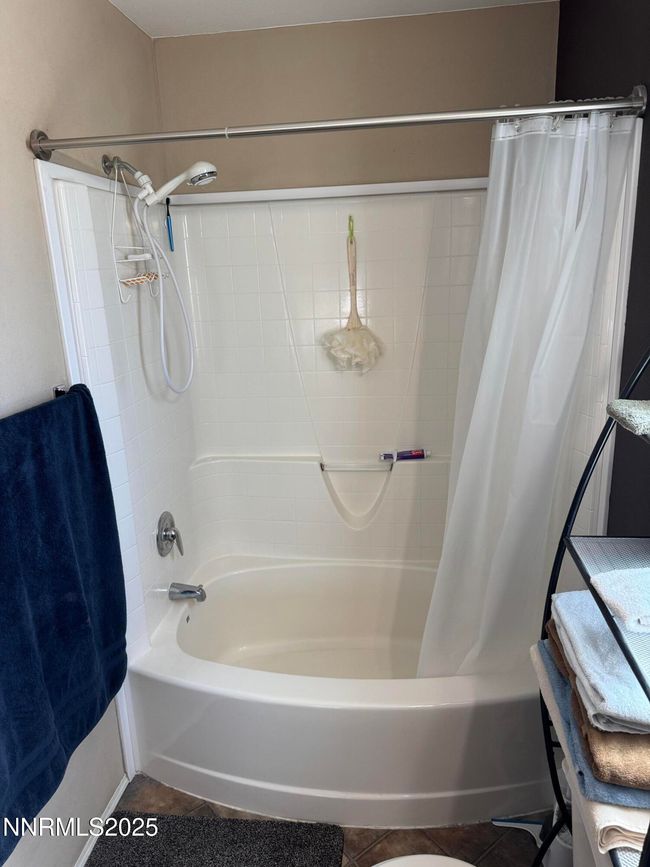 445 Mira St, House other with 3 bedrooms, 2 bathrooms and 4 parking in Reno NV | Image 11