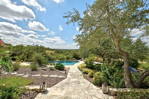 8075 Mount Sharp Rd, Wimberley, TX, 78676-4285 | Card Image