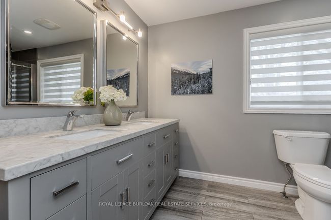 11 Norma Cres, House other with 5 bedrooms, 4 bathrooms and 4 parking in Ancaster ON | Image 37