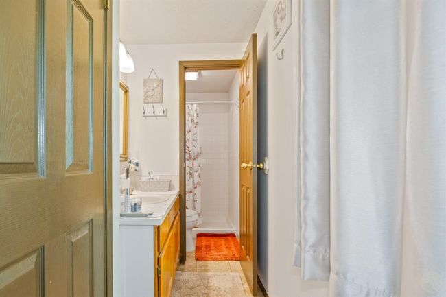 Master Bathroom from bedroom | Image 23