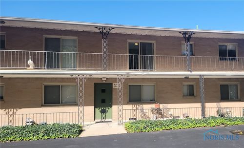 apt-22-2222 Sherwood Ave, Toledo, OH, 43614-4362 | Card Image