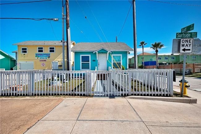 3302 Surfside Blvd, House other with 4 bedrooms, 3 bathrooms and null parking in Corpus Christi TX | Image 14