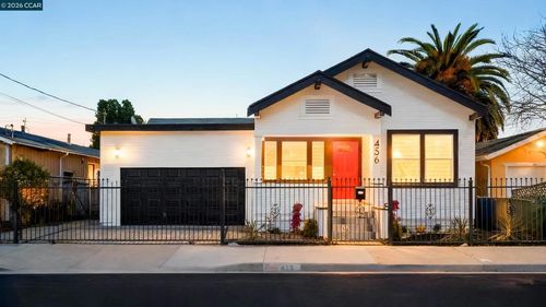 456 4th St, Richmond, CA, 94801-3004 | Card Image