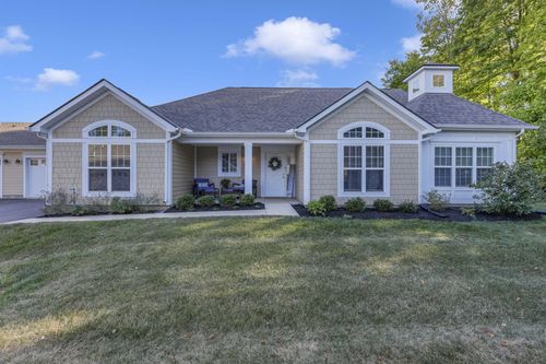 112 Narragansett Dr, Hebron, OH, 43025-7501 | Card Image