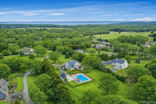 8-300 Private Rd, Southold, NY, 11971 | Card Image