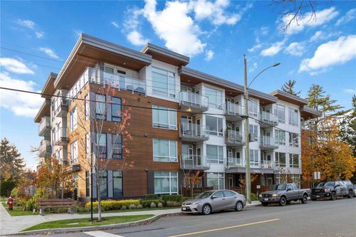 302-9864 Fourth St, Sidney, BC, V8L2Z4 | Card Image