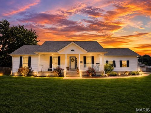 17 S 14th St, Bowling Green, MO, 63334-1801 | Card Image