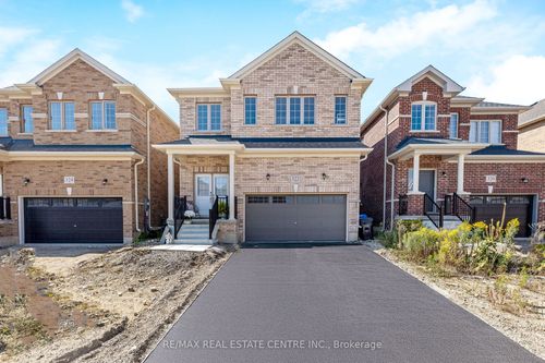 322 Russell St, Dundalk, ON, N0C1B0 | Card Image