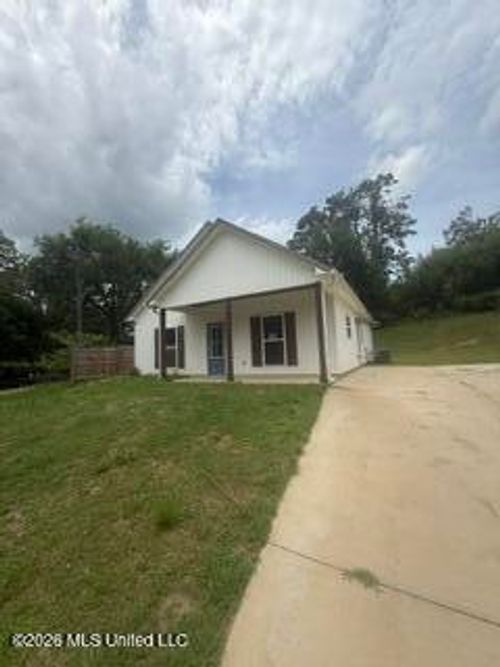 503 Calhoun St, Water Valley, MS, 38965-3102 | Card Image