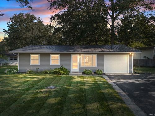 1804 Robin Dr, Warsaw, IN, 46580-2339 | Card Image