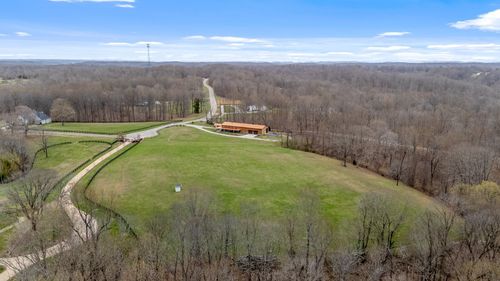 3982 Casparis Rd, Franklin, TN, 37064-1565 | Card Image