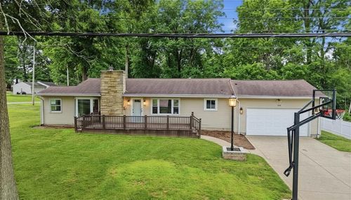1882 Red Oak Dr, Mansfield, OH, 44904-1709 | Card Image