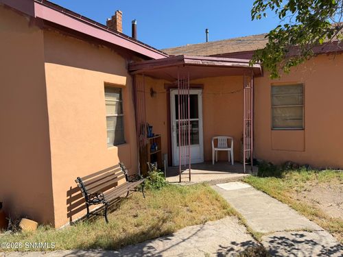 3109 Oak St, Las Cruces, NM, 88005-3788 | Card Image
