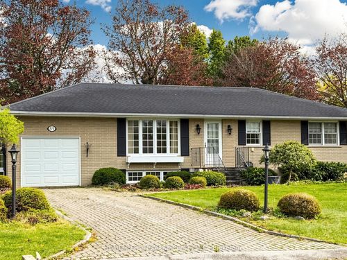 85 Patricia Dr, King City, ON, L7B1H5 | Card Image