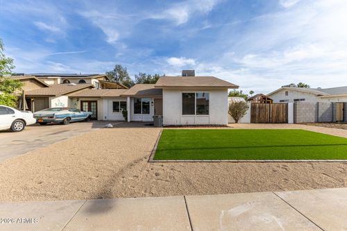 8761 W Meadow Dr, Peoria, AZ, 85382-3042 | Card Image