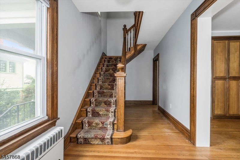 Residential Lease in Newton Town 3