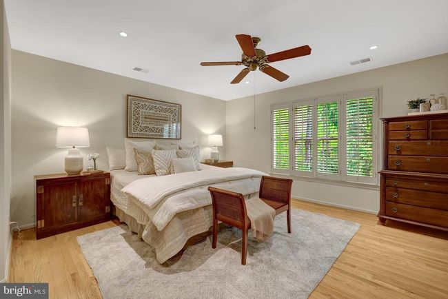 11431 Hollow Timber Way, Townhouse with 3 bedrooms, 4 bathrooms and null parking in Reston VA | Image 26