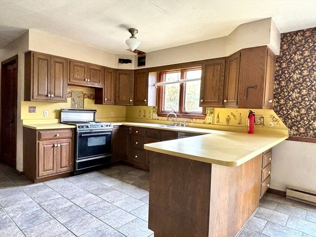 73 Crittenden Hill Rd, House other with 3 bedrooms, 2 bathrooms and 6 parking in Shelburne Falls MA | Image 10